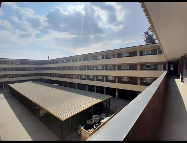 2 BEDROOM APARTMENT FOR SALE IN RUSTENBURG CENTRAL